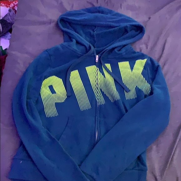 Pink sweater - Picture 1 of 1